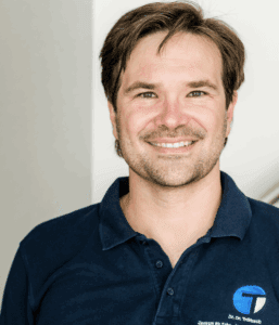 Portraitfoto von Dr. med. Dr. med. dent. Markus Tröltzsch